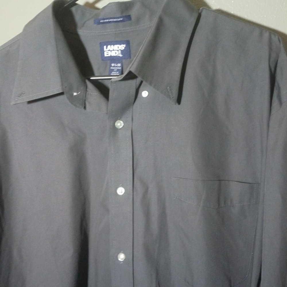 Lands' End gray button-up shirt in a xxl long #menswear #old money
